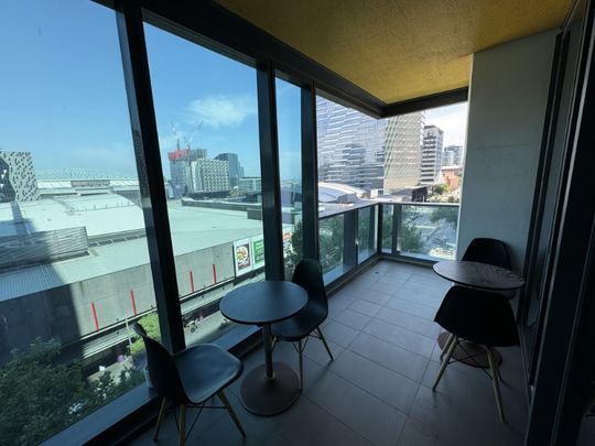 712/220 Spencer Street, Melbourne - Photo 1