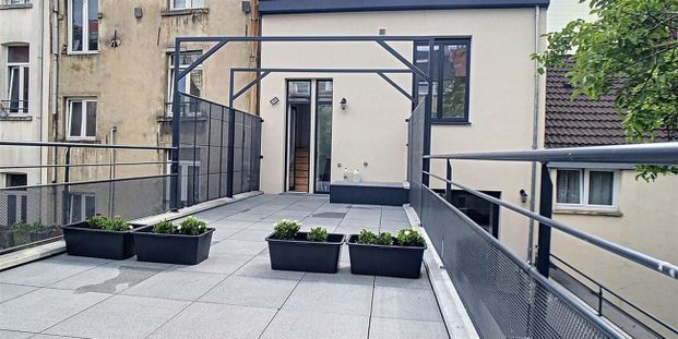 Duplex te huur in Sint-Joost-ten-Node voor € 1.500 met 3 slaapkamers - Photo 1