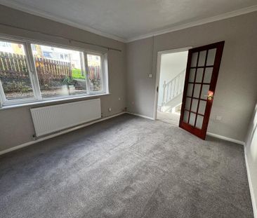 3 bedroom end of terrace house to rent - Photo 4