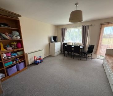 2 bedroom property to rent - Photo 2