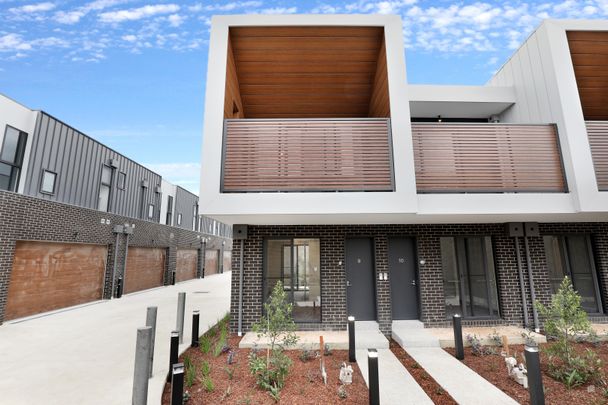 9/63 Buckley Street, Moonee Ponds VIC 3039 - House For Rent | Domain - Photo 1