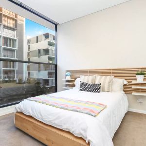 MGM MARTIN - AIR CONDITIONED TWO BEDROOM APARTMENT - Photo 2