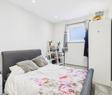 1 bedroom ground floor flat to rent - Photo 6