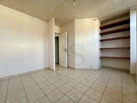 Location Appartement 3 pièces 60m² - Photo 4