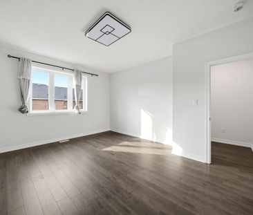 For Lease - 75 Decast Crescent, Markham, Ontario - Photo 2
