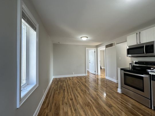 For Lease - 899 Lakeshore Road Unit# Upper, Mississauga, Ontario - Photo 1