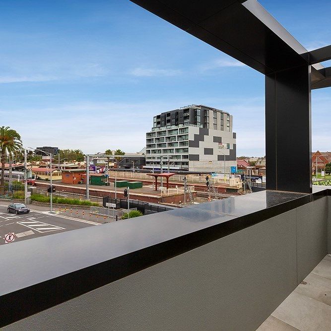 Wonderful One Bedroom Apartment - Photo 1