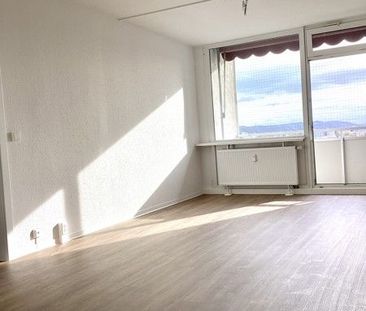 Hier macht wohnen Spaß: individuelle 3-Zimmer-Wohnung mit Dusche un... - Foto 1