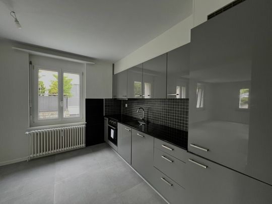 Cozy 3.5-room apartment on the mezzanine floor for rent! - Photo 1