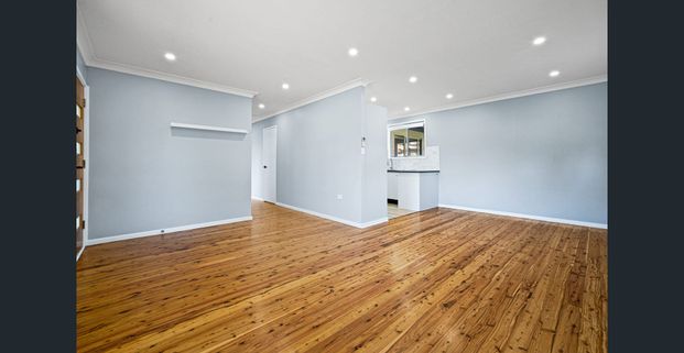 Renovated Family Home - Prime Location! - Photo 1