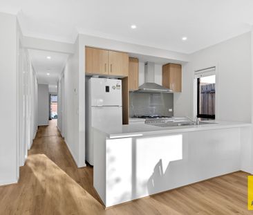 Live Smarter. Live Stylish. Live Here. - Photo 5