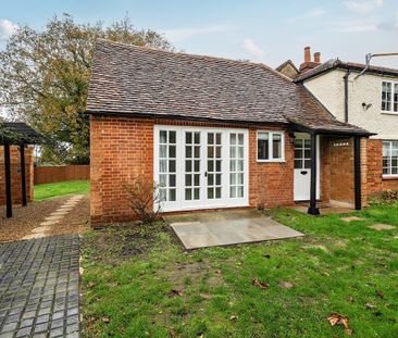 2 bedroom semi-detached house to rent - Photo 5