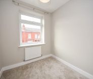 3 bed House - Terraced for Rent - Photo 5