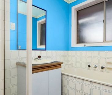 58 Songlark Crescent, Werribee VIC, Belconnen - Photo 5