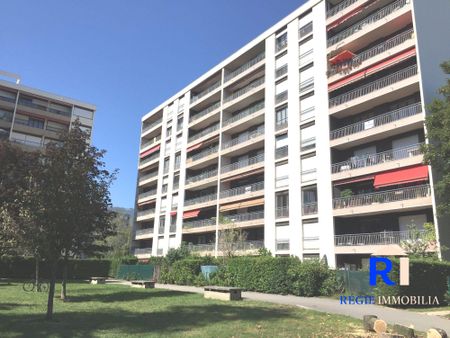 Location Appartement 4 pièces 85m² ECHIROLLES 38130 - Photo 3