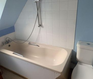 2 bedroom terraced house to rent - Photo 6