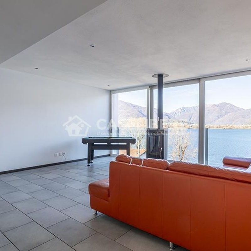 INCANTEVOLE ATTICO CON VISTA LAGO A PIAZZOGNA - Foto 1