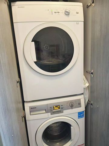 For Lease - 50 Charles Street Unit# 4211, Toronto, Ontario - Photo 4