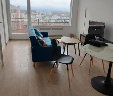 Location Appartement 1 pièce 16m² LA ROCHE SUR YON 85000 - Photo 1