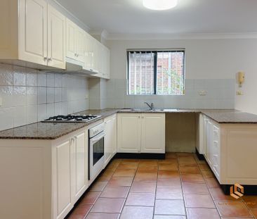 Ashfield - Photo 1