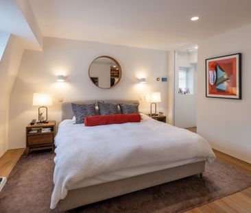 2 bedroom mews to rent - Photo 5