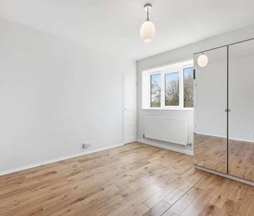 Rutland Road, Victoria Park Village, E9 - Photo 3