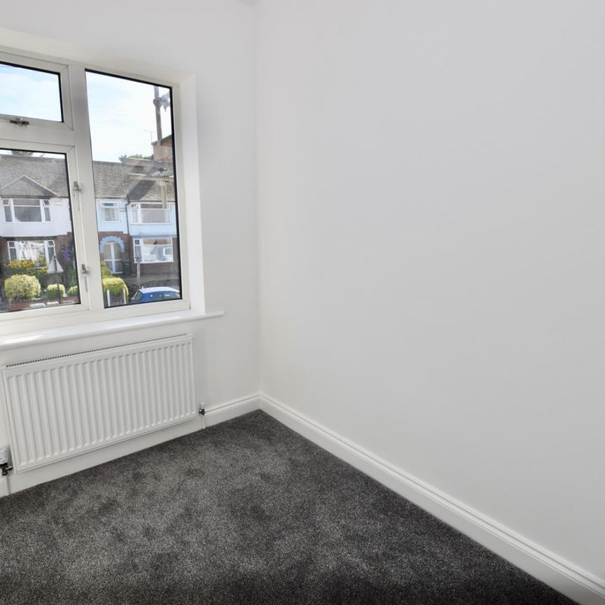 Wyken Croft, Coventry - Refurbished Traditional Mid Terrace - Photo 1