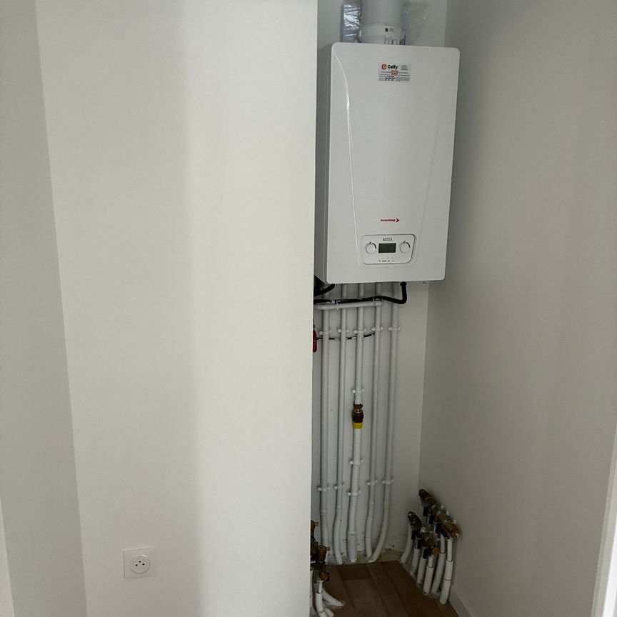 F2 NEUF MONDEVILLE - Photo 1