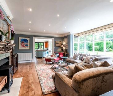 4 bedroom detached house to rent - Photo 3