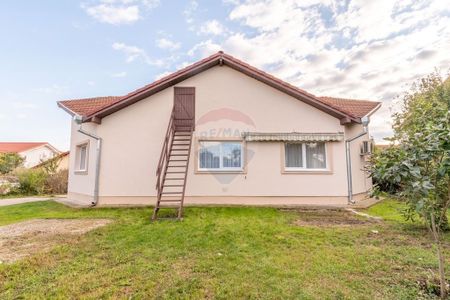 Casă renovată 2025 - Jucu de Mijloc - Liniște si confo... - Fotografie 5