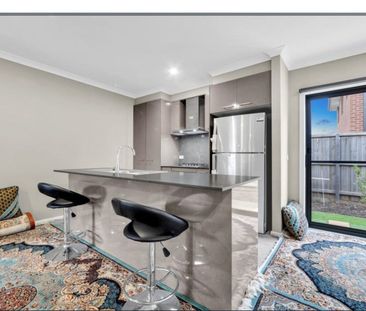 Modern Family Home for Rent – 22 Folkestone Road, Werribee VIC 3030 - Photo 1