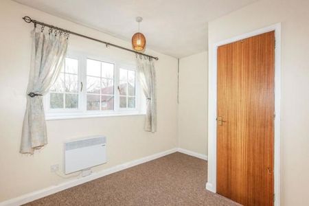 2 bedroom town house to rent Saffron Drive, Oakwood, DE21 - Photo 5