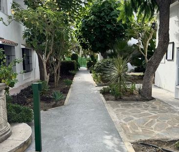 Luxury Flat for rent in Estepona, Spain - Photo 4