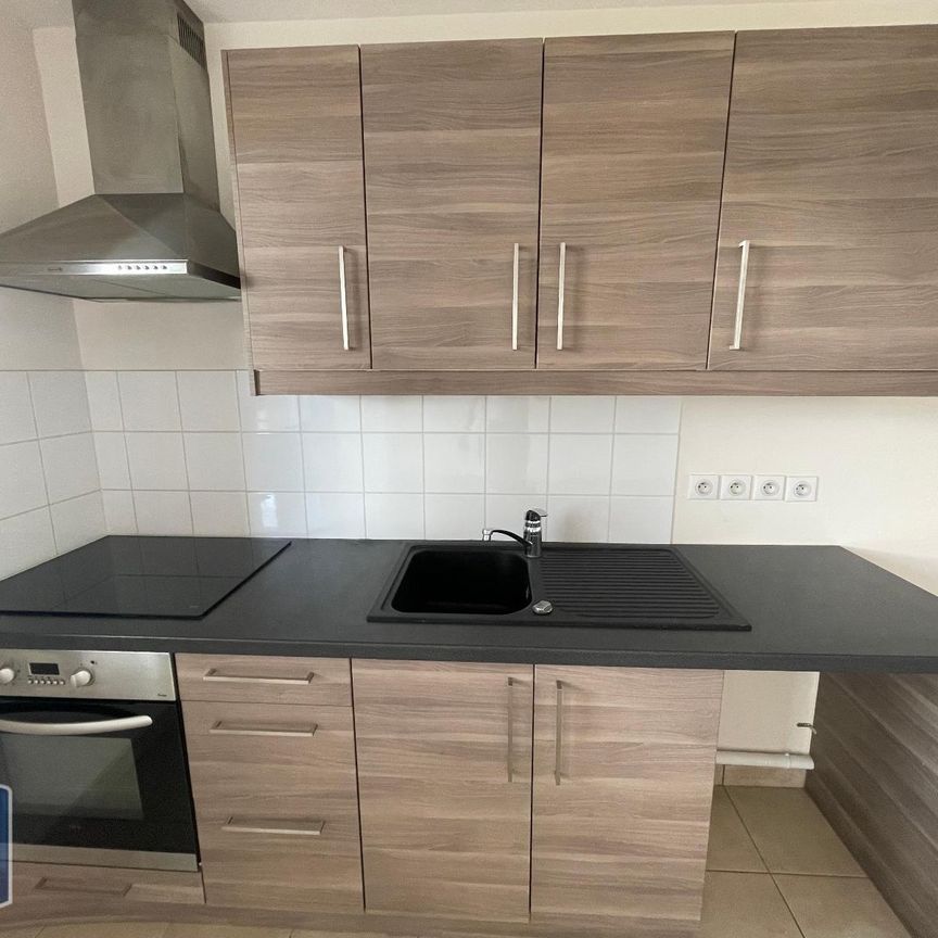 Location Appartement 3 pièces 55m² ST BENOIT 86280 - Photo 1