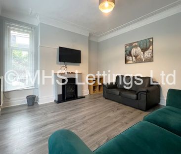 5 Bedroom Semi-Detached House for rent in Church Wood Avenue - Photo 1