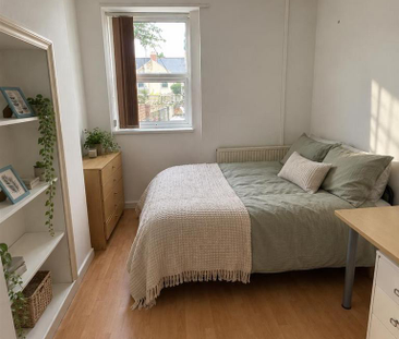 7 bedroom terraced house to rent - Photo 4
