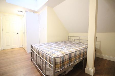 Bridge Road, Hounslow - Photo 3