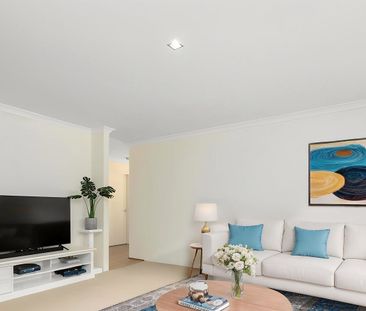 WELL PRESENTED FAMILY HOME! - Photo 3