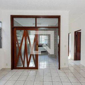 Apartamento para alugar com 60m², 2 quartos e sem vaga - Foto 1