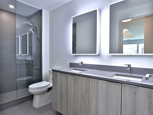 For Lease - 223 St Clair Avenue Unit# Th4, Toronto, Ontario - Photo 1