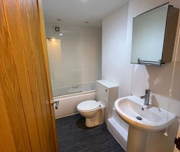 2 bedroom ground floor maisonette to rent - Photo 6