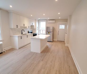 122 Danforth Avenue apartment — Toronto, ON (2-Bedroom) - 2 Bedroom - Photo 1