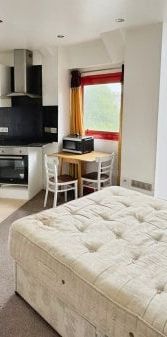 Observation Court, Ipswich - Photo 1