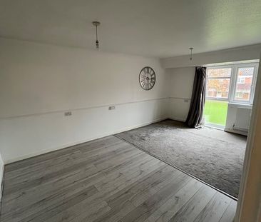 2 Bed Flat, Desborough Court, SE25 - Photo 5