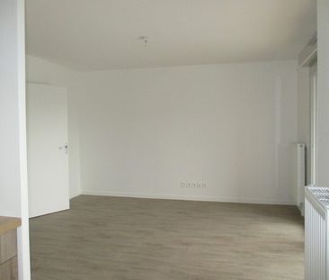 Location Appartement 3 pièces 64m² ST JEAN DE BRAYE 45800 - Photo 2