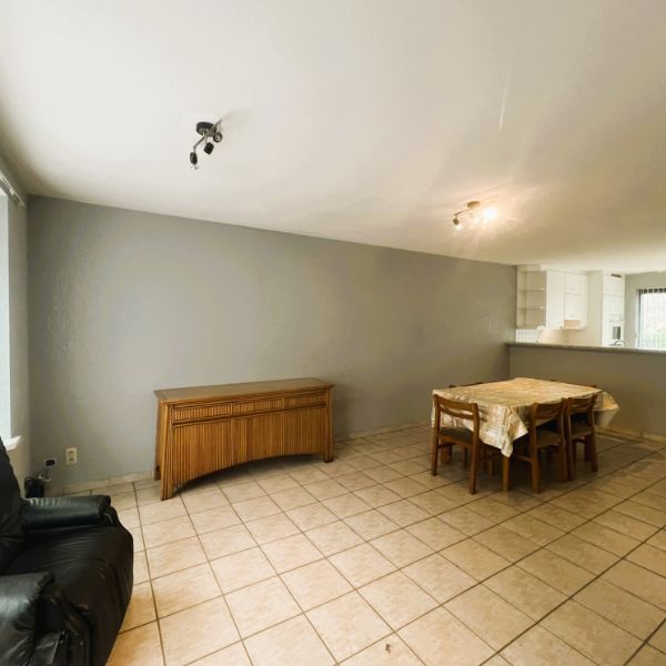 gelijkvloersappartement in hartje Diksmuide - Photo 1