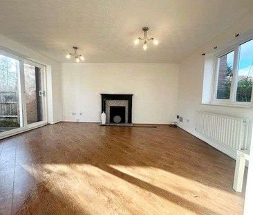 The Oval, Oldbrook, MK6 - Photo 1