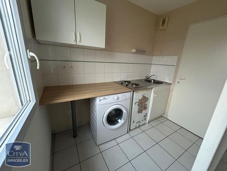 Location Appartement 2 pièces 48m² TARBES 65000 - Photo 5