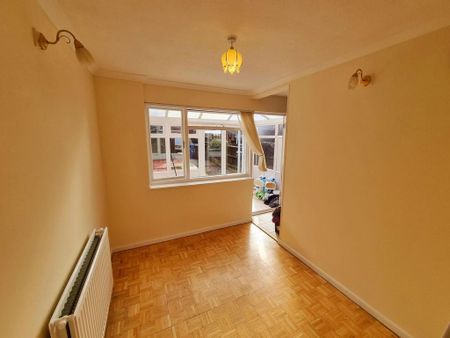 2 bedroom terraced house to rent - Photo 5