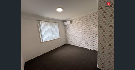 Stunning Family Home in Eagle Vale - Photo 2